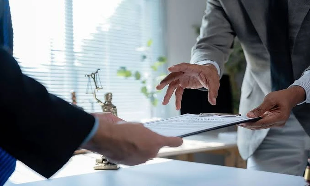 Residential Property Legal Services Supporting Smooth Ownership Transfer Processes